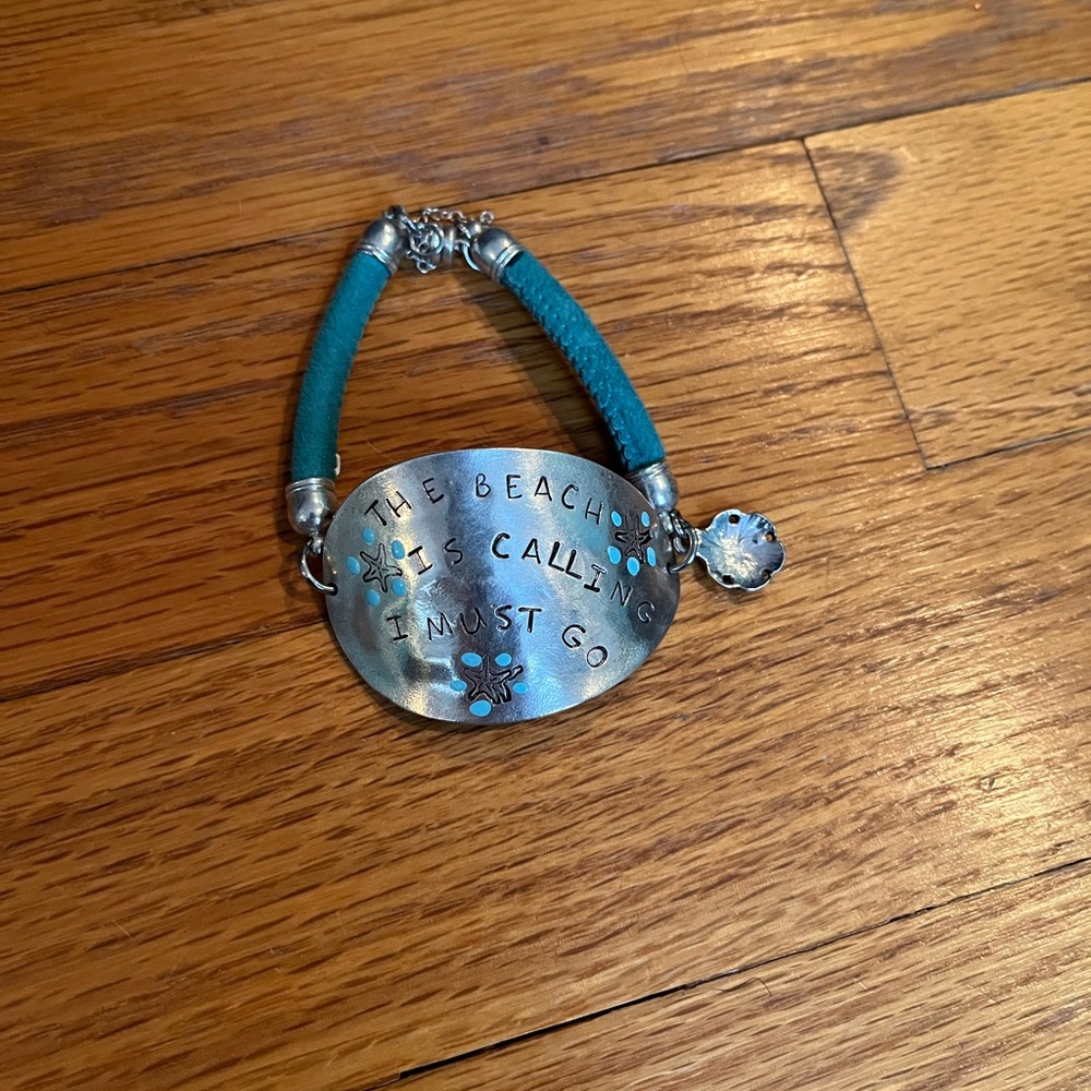 Beach is calling bracelet